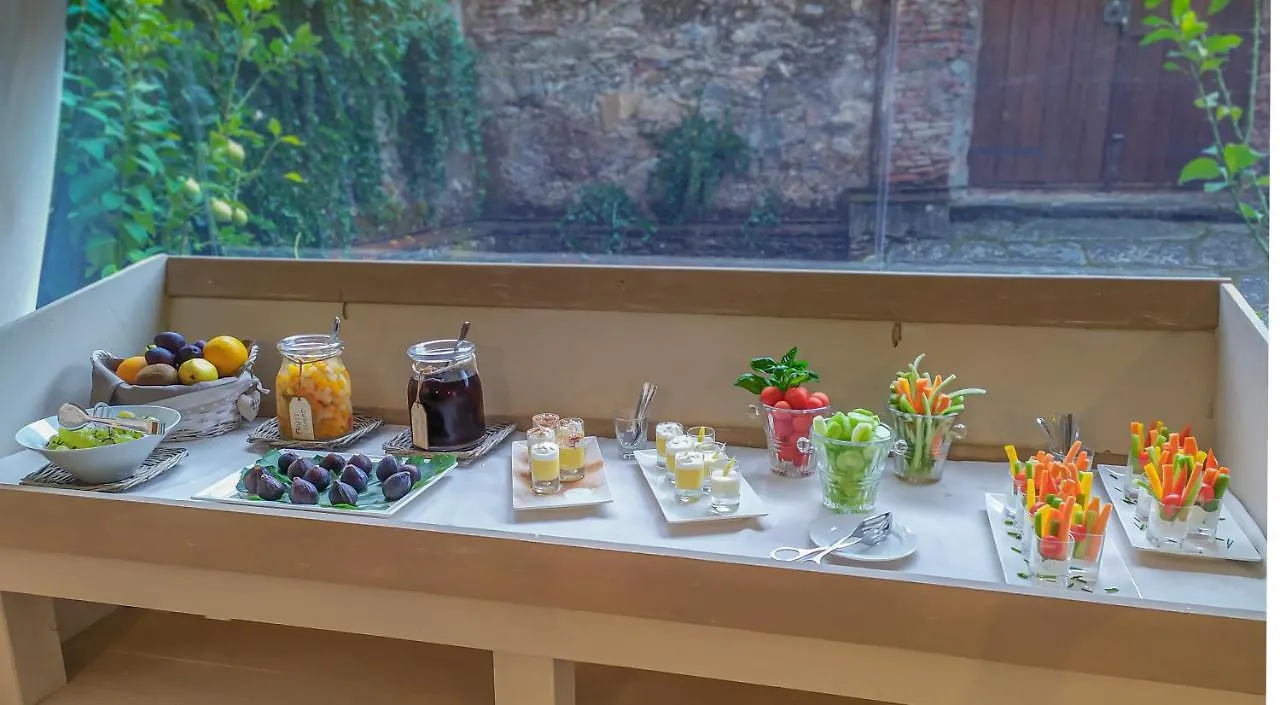 Relais Corte Rodeschi Camaiore Italy